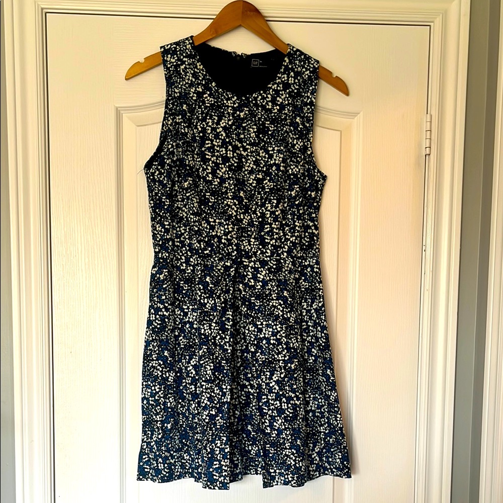GAP Fit and Flare Floral Dress